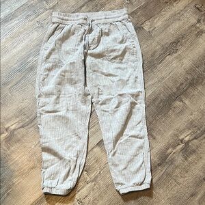 GAP Women's Heather Gray Joggers